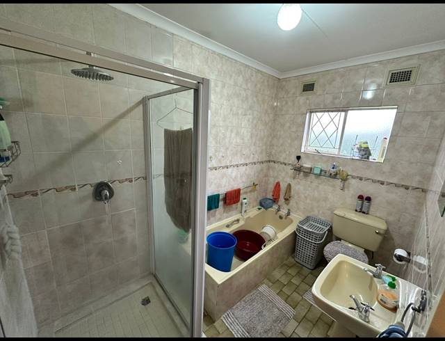 3 BEDROOM HOUSE FOR SALE IN WOODLANDS
